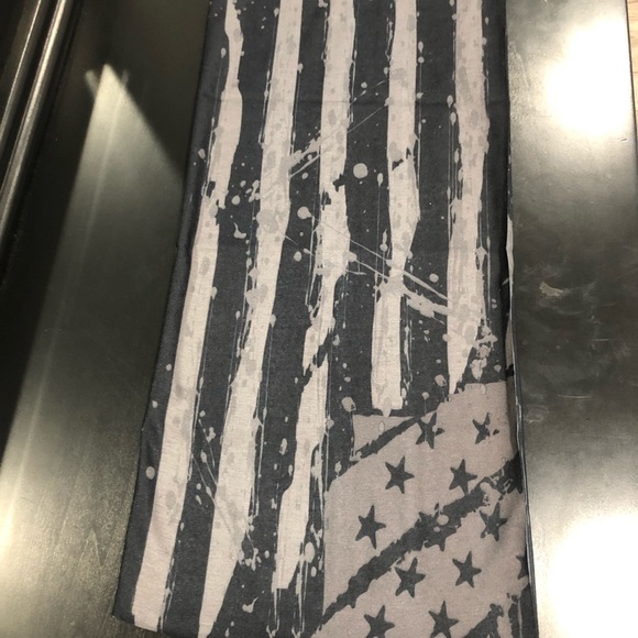 2pack American flag face shield. Tube ban… - Picture 8 of 12